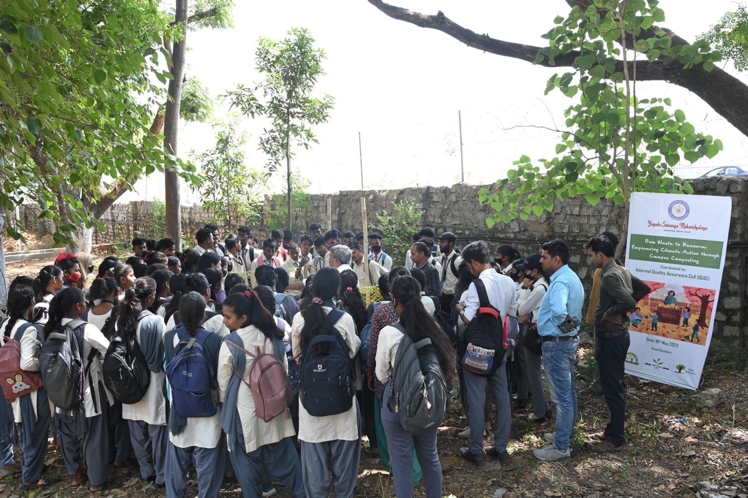The event titled From Waste to Resource: Promoting Sustainability through Campus Composting was organized by the IQAC of the college in collaboration with the Institute of Forest Productivity Ranchi Urban Kheti, and Team Green on May 19 2023.