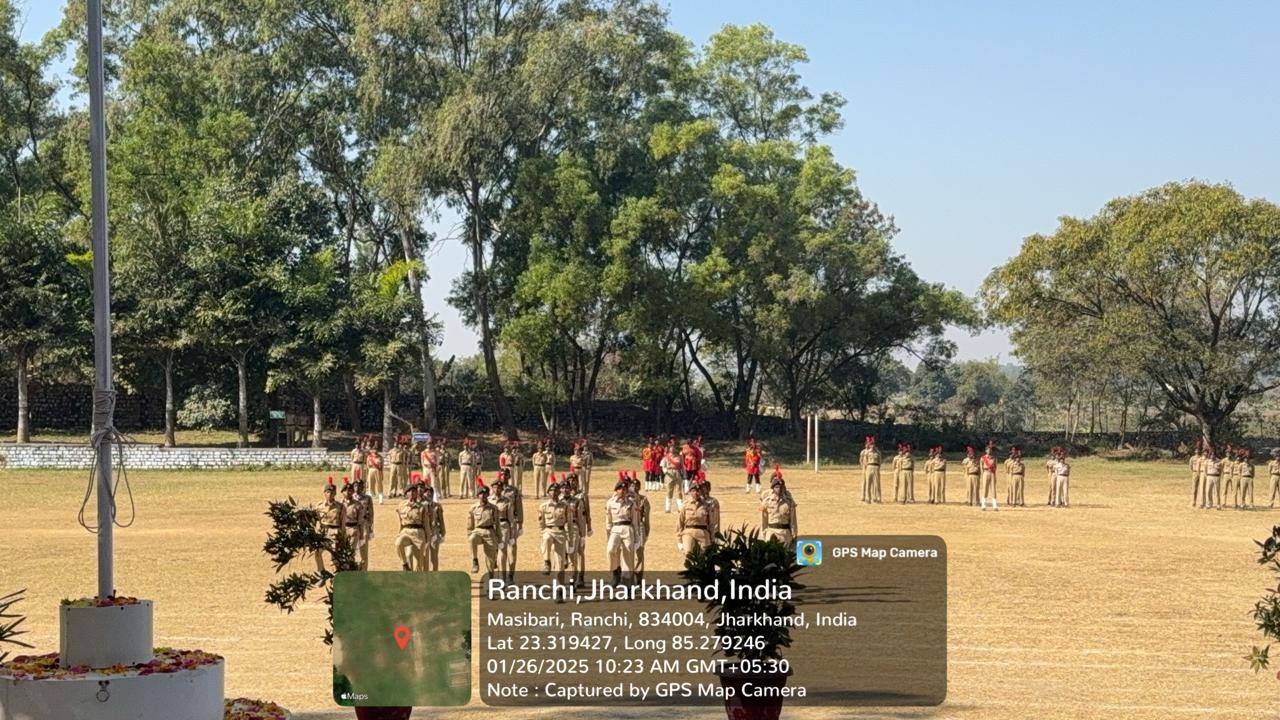 The 76th Republic Day Celebration was organized in the college. Chief guest Mr. A.K. Saxena hoisted the flag. Counting the students achievements of last year, they wished them a bright future.