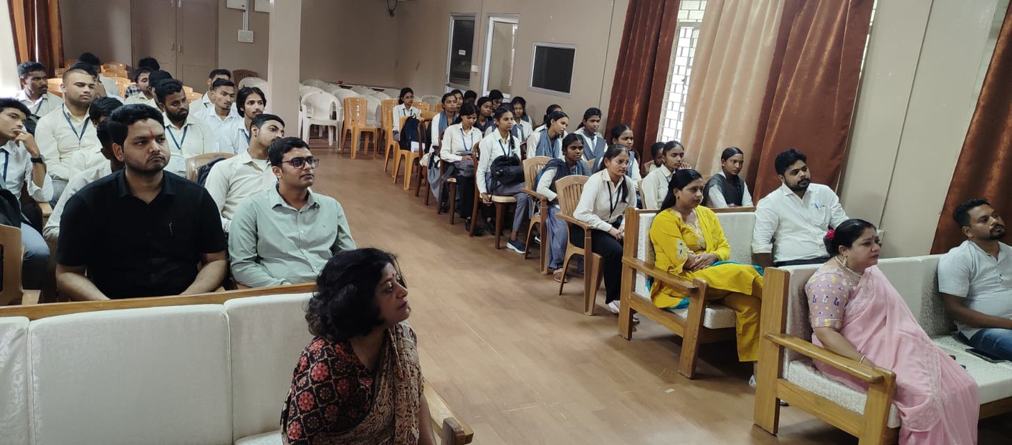 To commemorate the birth anniversary of the eminent statistician Shri P.C. Mahalanobis, celebrated nationwide as National Statistics Day, the Department of Economics, in collaboration with the Department of Mathematics, organized an expert lecture.