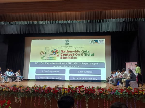 Two students from the Department of Economics, Shakti Prakash and Dinesh Seth, represented our Mahavidyalaya in the *Anvesha 2.0* Quiz Competition.